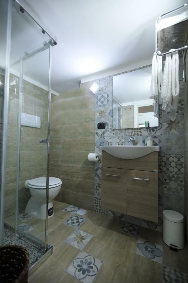 נאפולי Santa Chiara Apartment מראה חיצוני תמונה